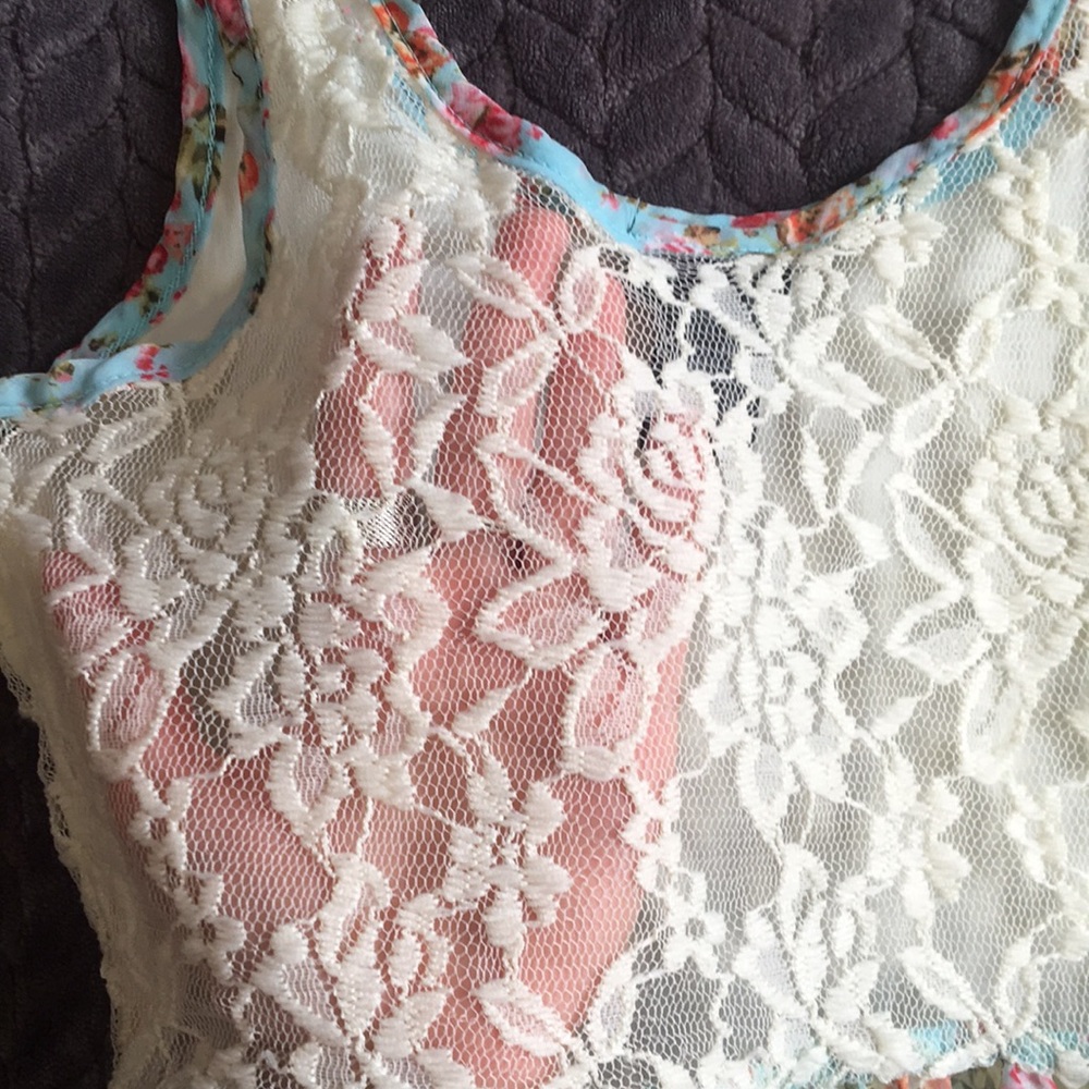 Floral Tank - Picture 2 of 3